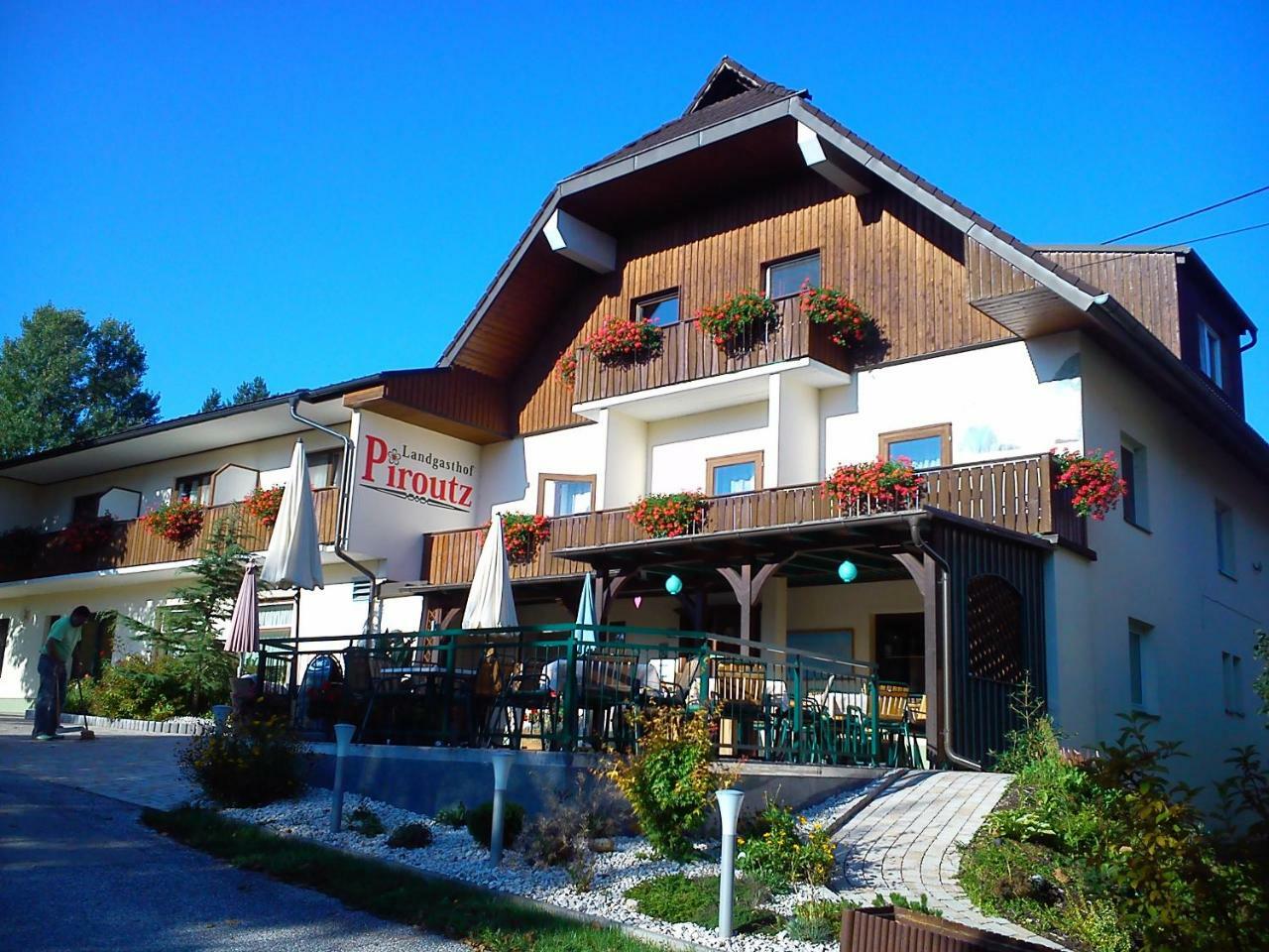 Landgasthof Piroutz Sankt Kanzian am Klopeiner See Buitenkant foto